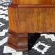 Commode coiffeuse, système en chemin de fer