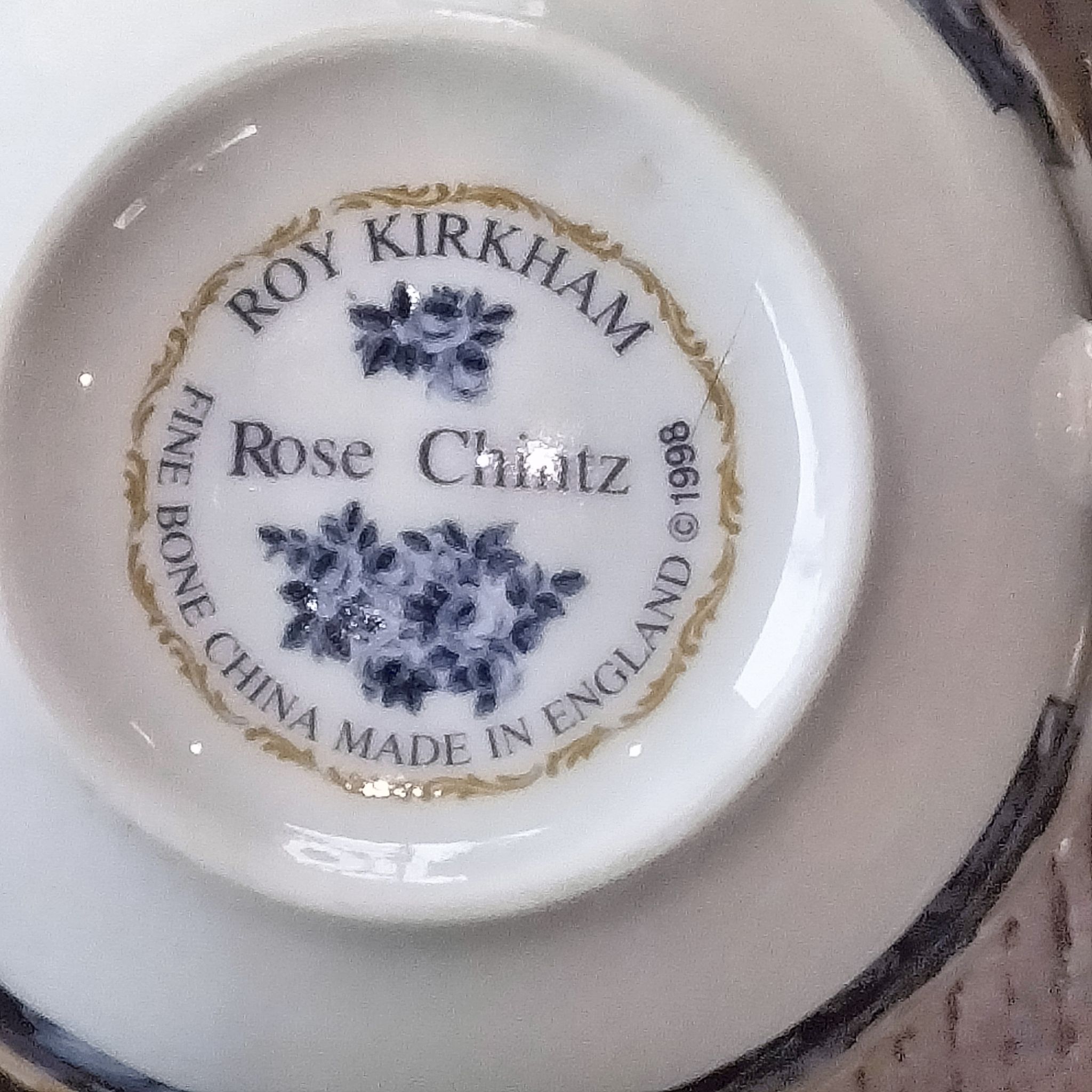 Jumbo cup english lunch Roy Kirkham model rose chintz blue