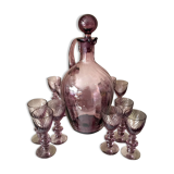 Liquor or drop service in hartzwiller crystal of purple color
