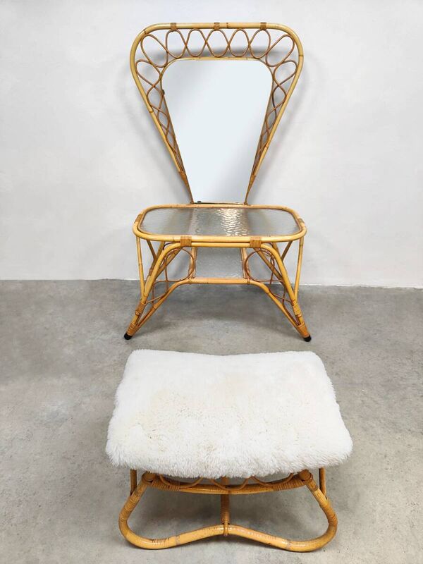 Coiffeuse et tabouret vintage en rotin et bambou