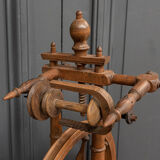 Rouet ancien en bois tourné 1900