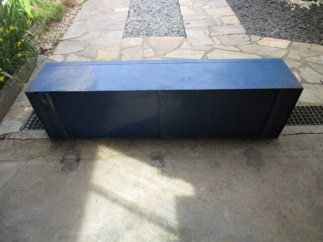 Old industrial wall unit with 5 lockers