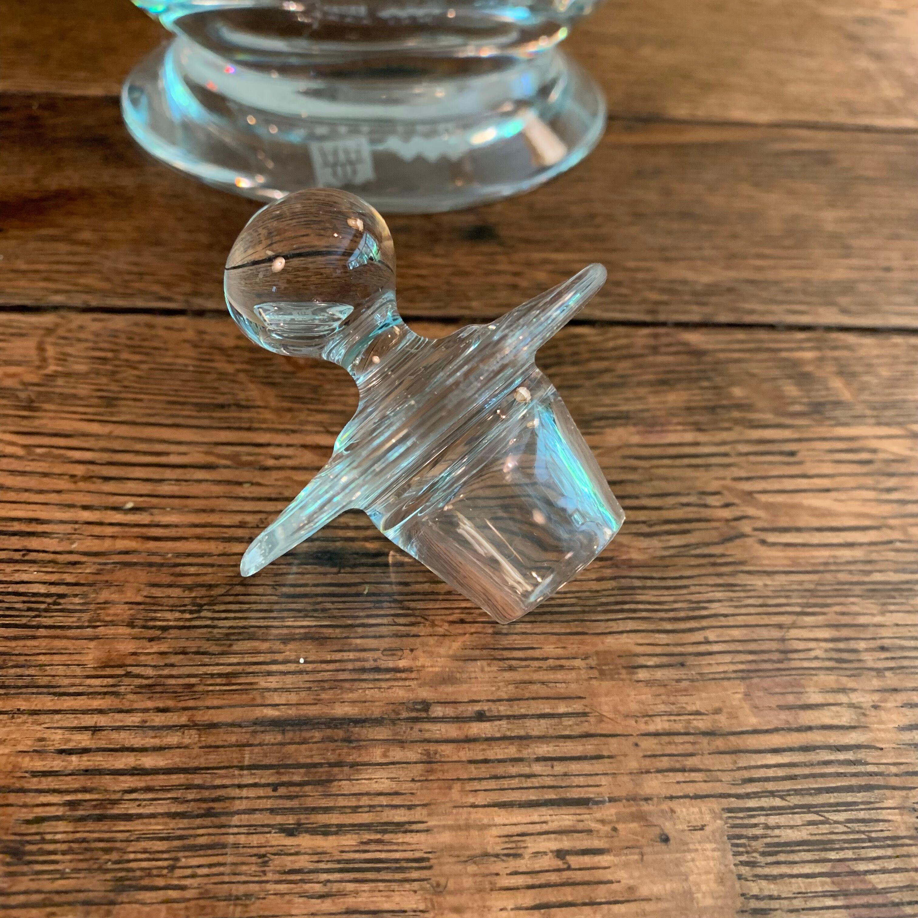 Carafe gravée aux armoiries du Portugal