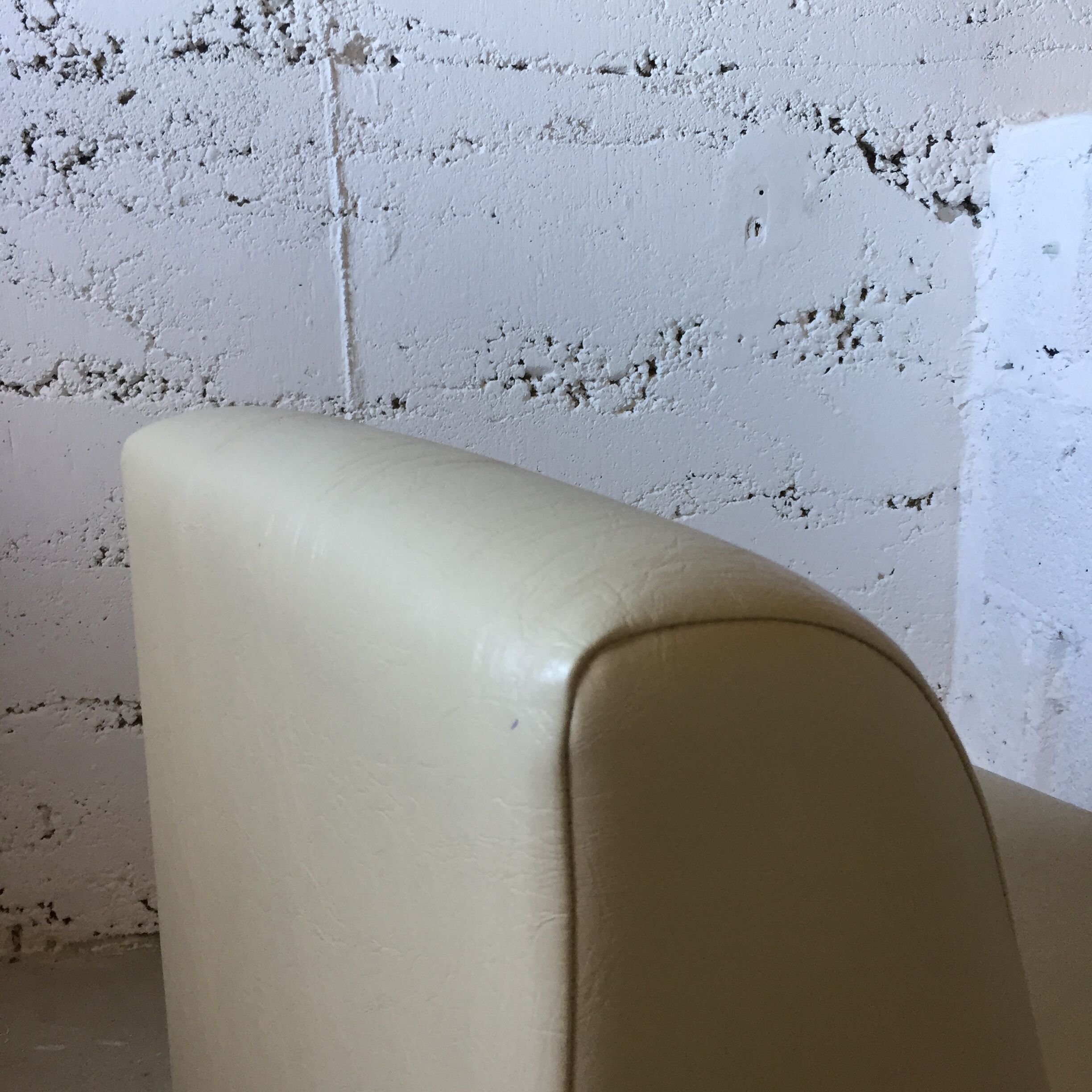 Vintage beige heater