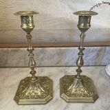 Paire de bougeoirs en laiton XIXème