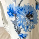 Porcelain teapot 50s