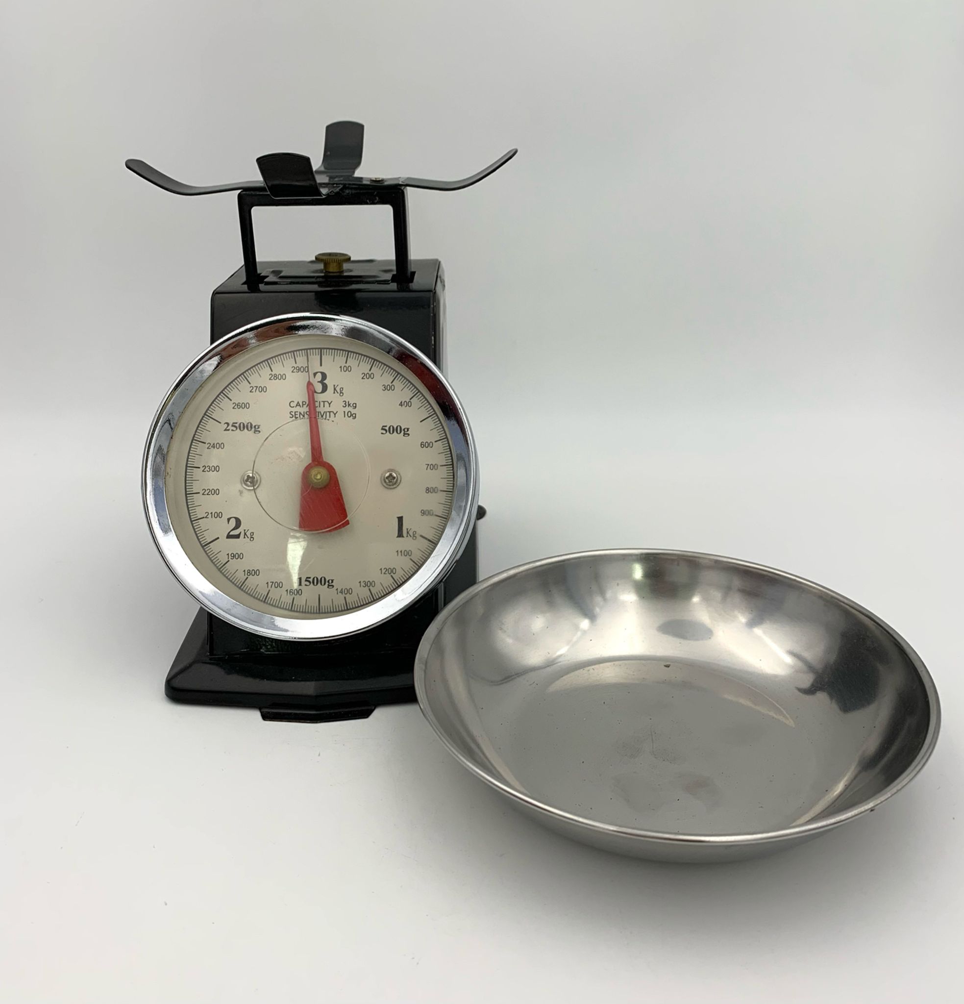 Vintage kitchen scale, black metal and stainless steel