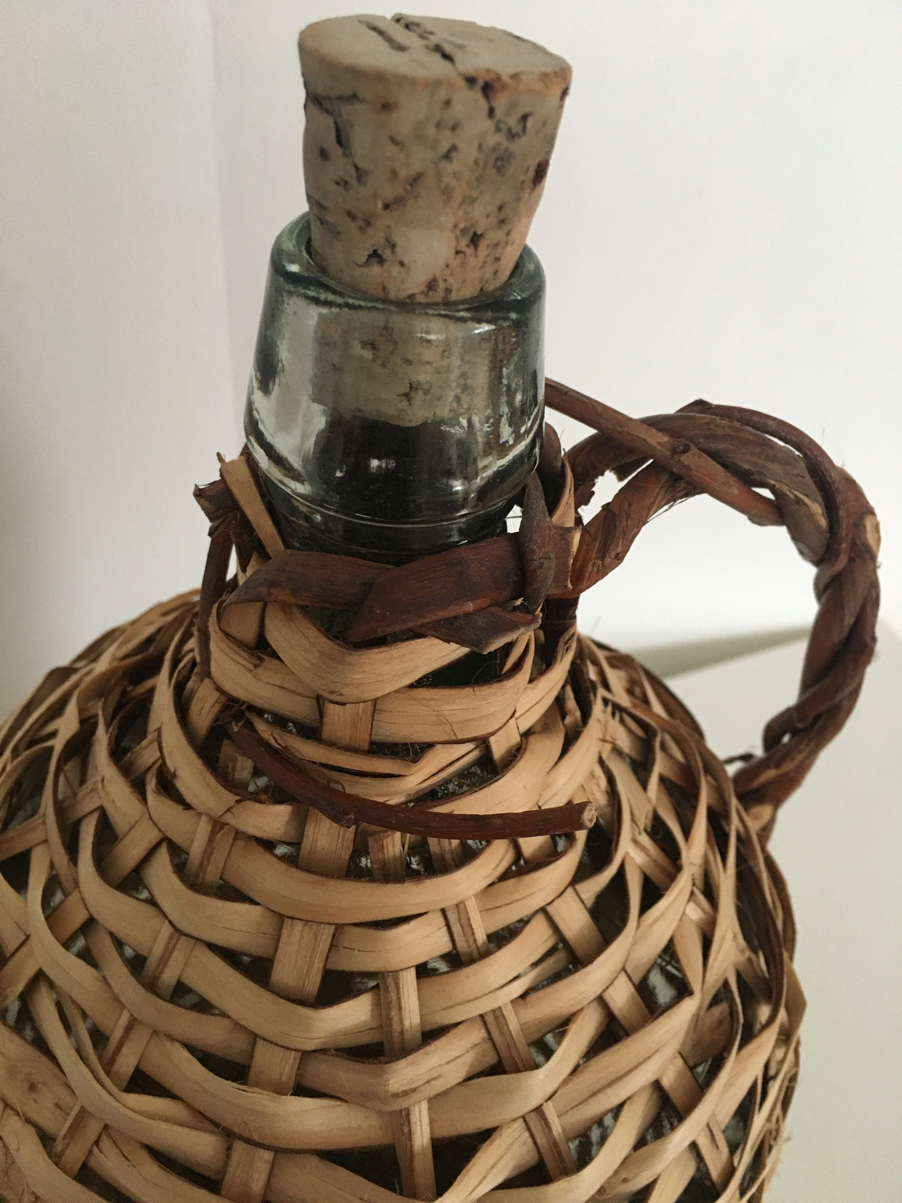 Lady-Jeanne dressed in rattan