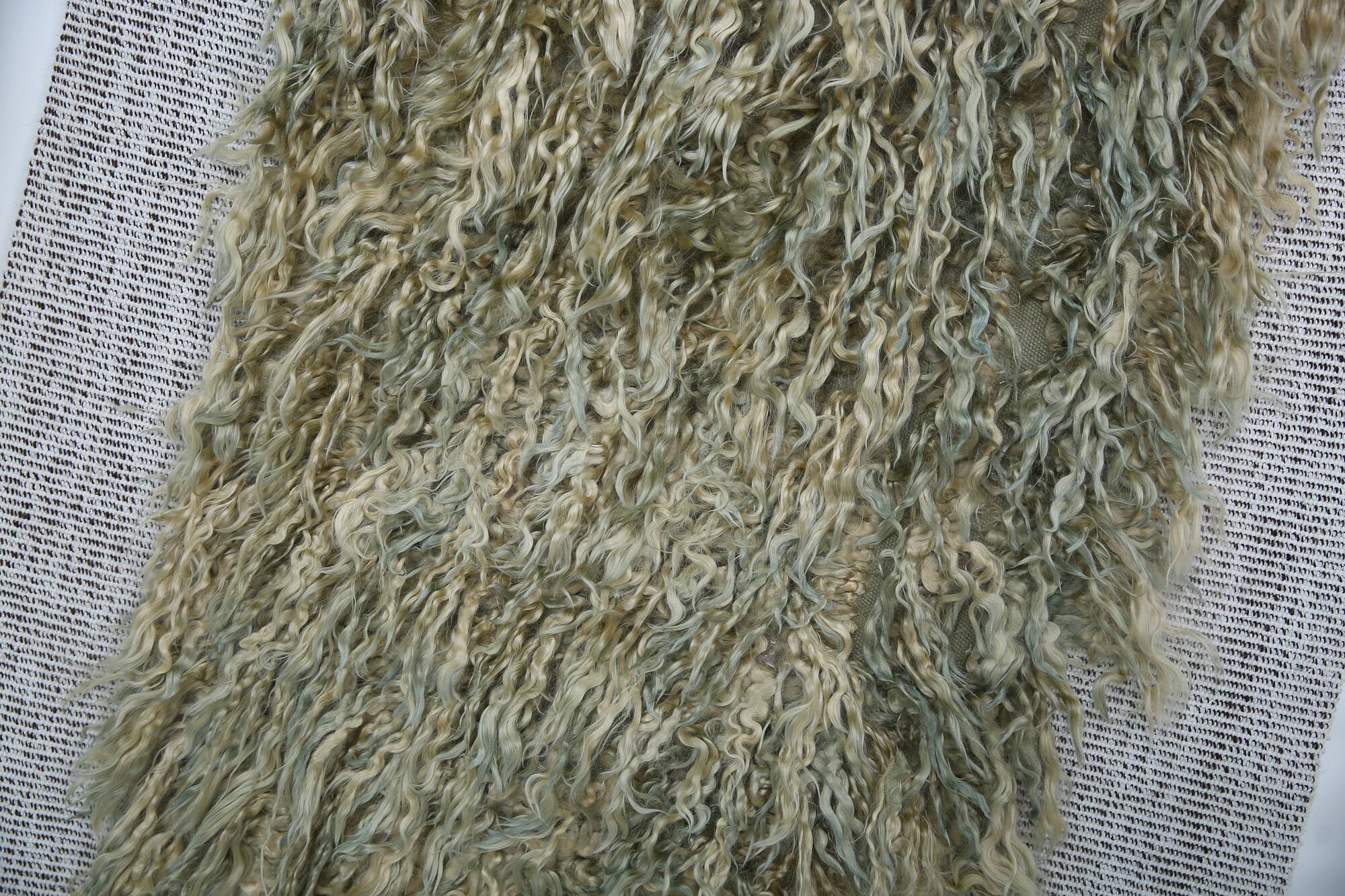 Handmade Turkish Vintage Wall Rug, 104x175Cm