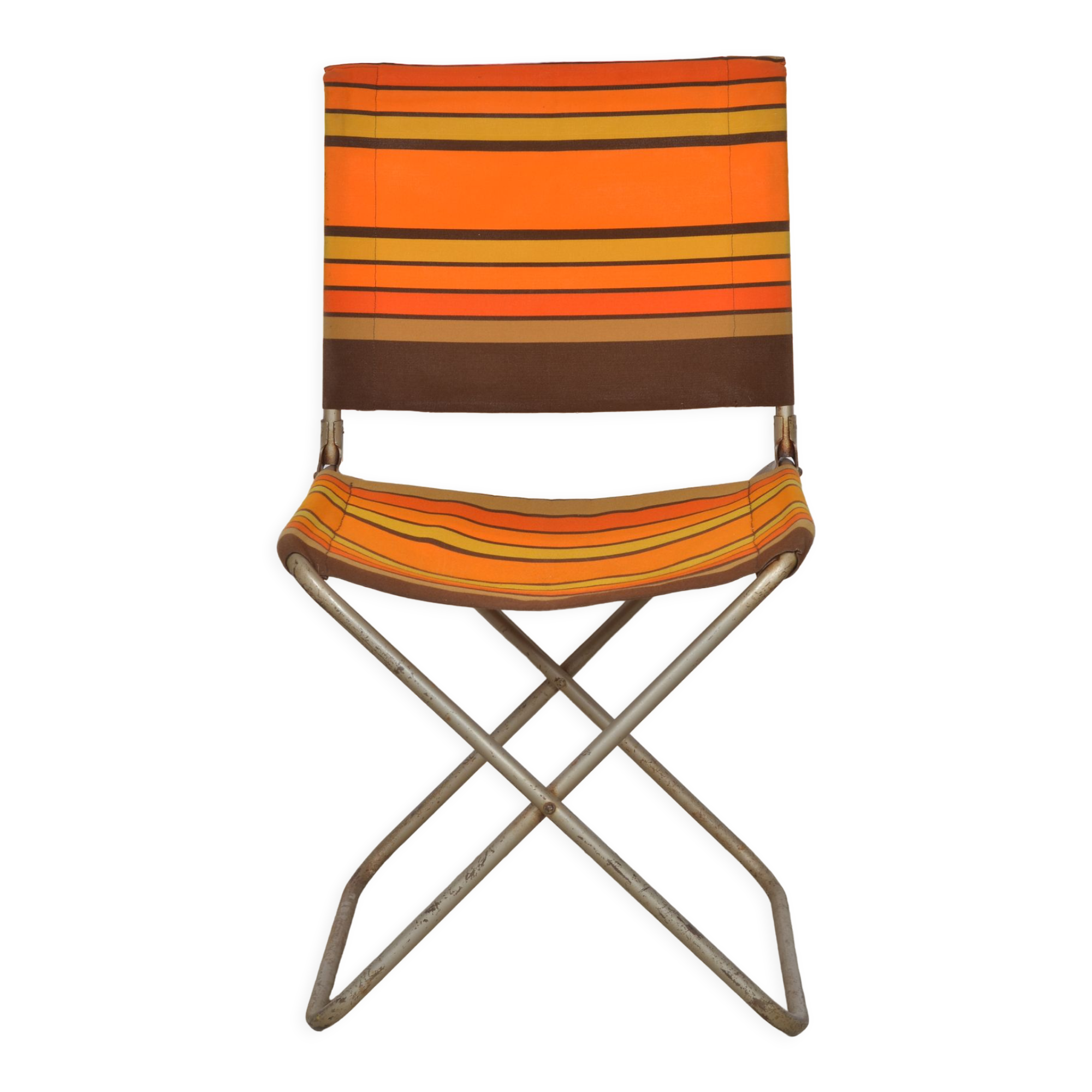 Folding camping chair