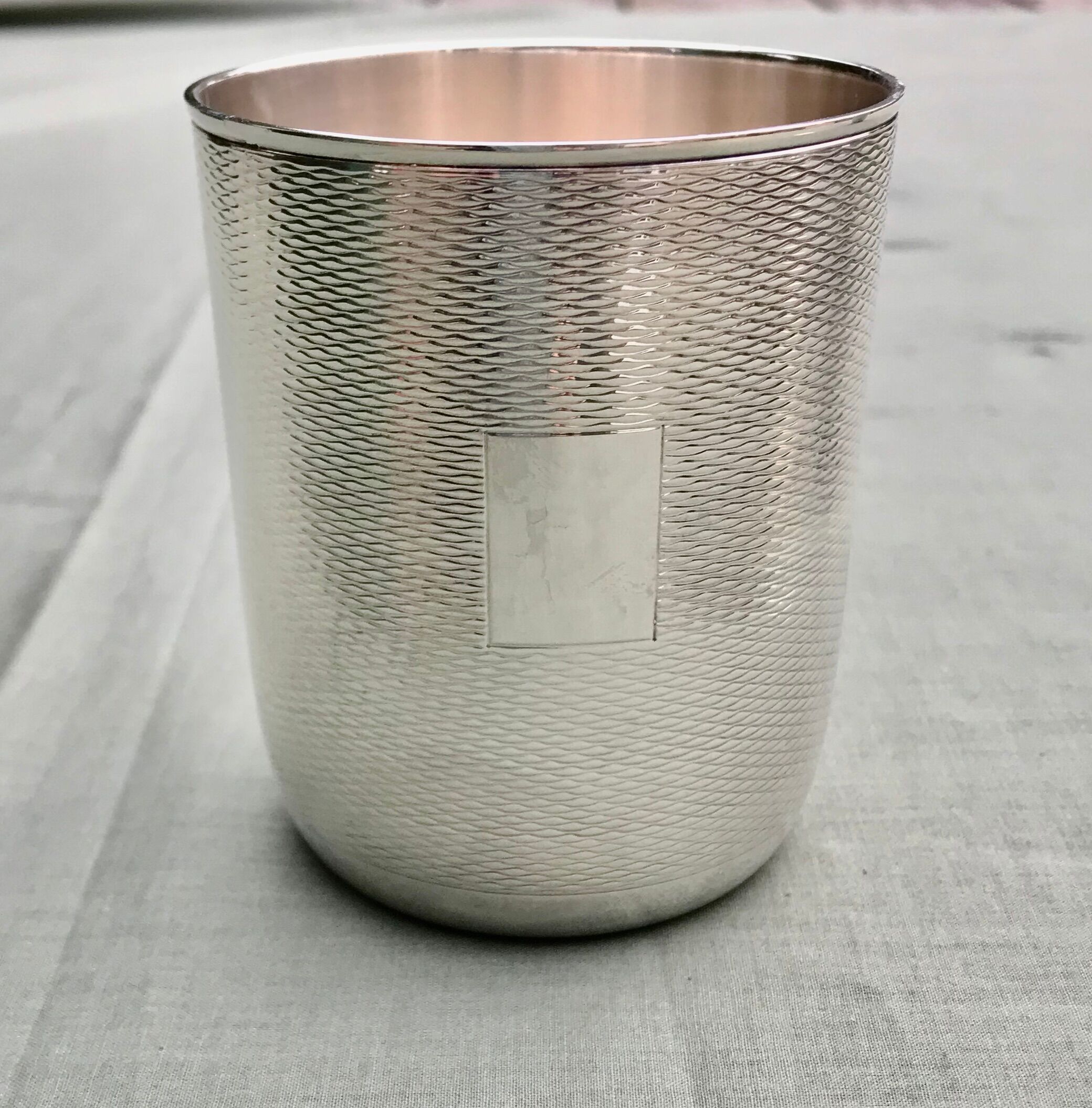 Timbale guillochée silver metal