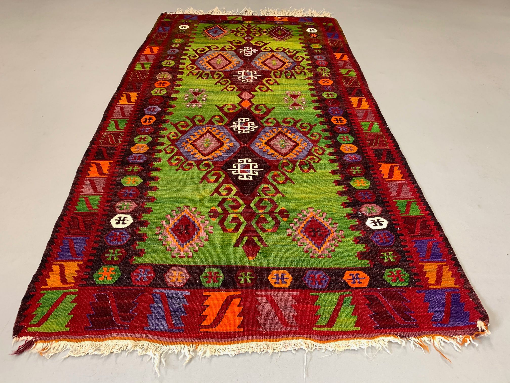 Small Vintage Turkish Kilim 172x92 cm Wool Kelim Rug Red Black Pink Blue Green