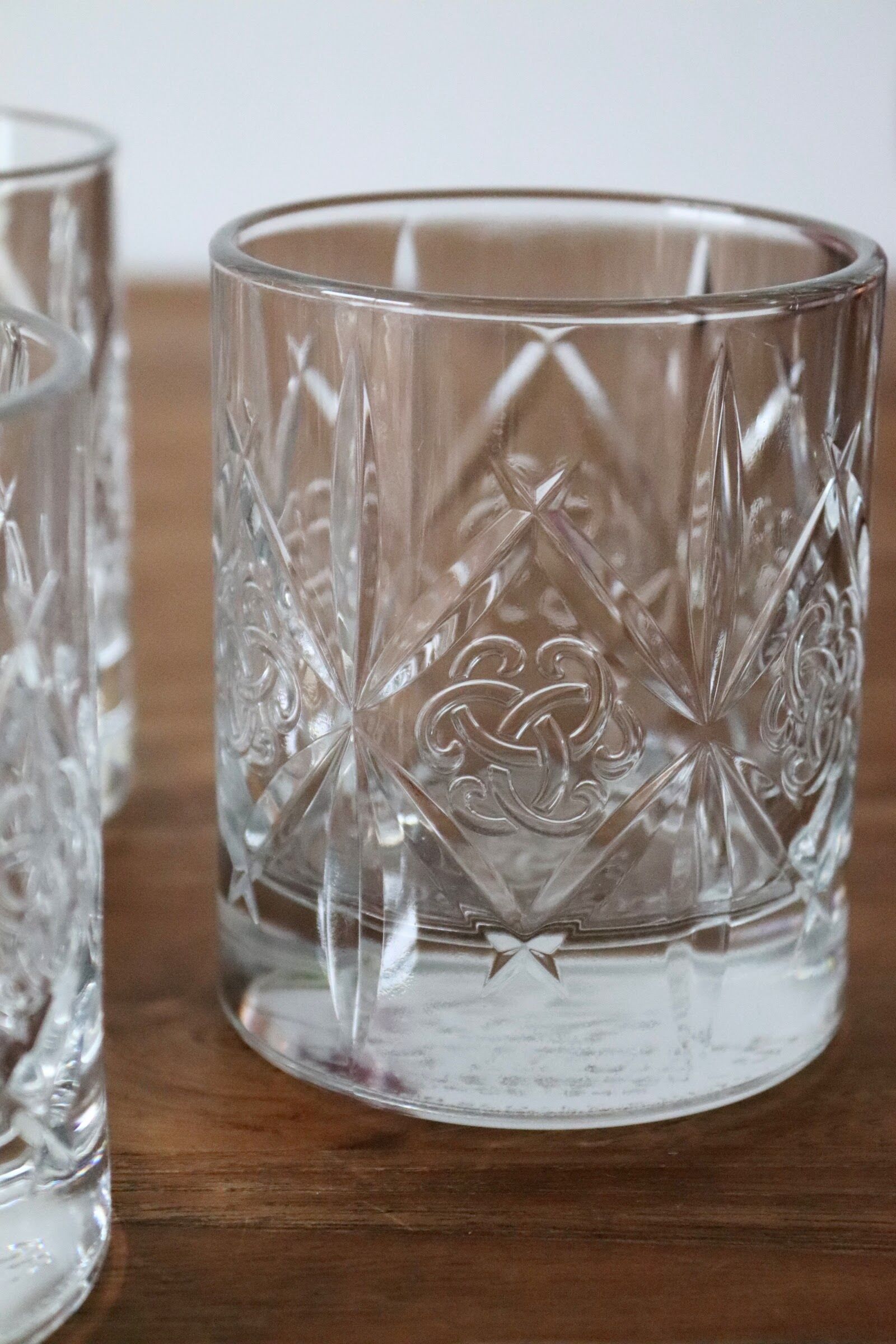 4 Dewar's whisky glasses