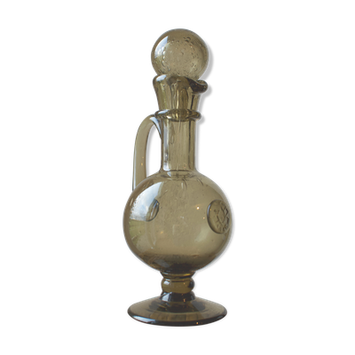 Carafe sur pieds en verre soufflé