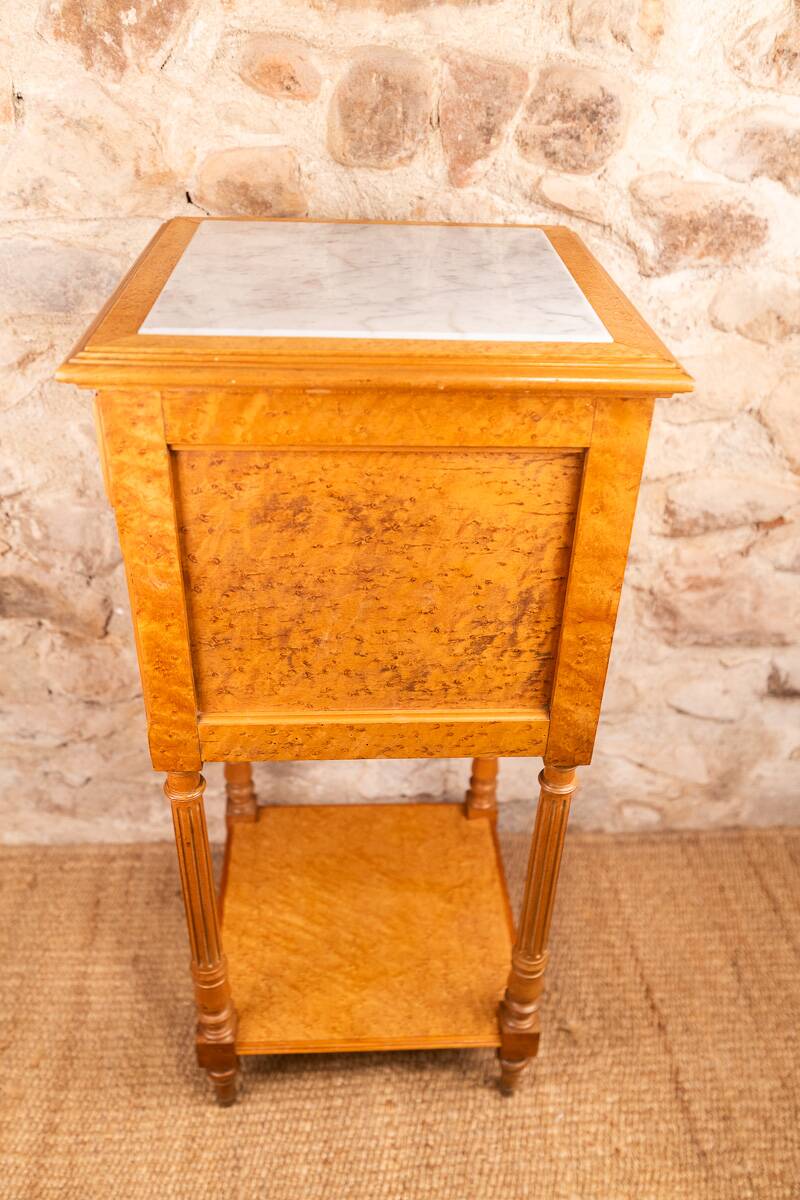 Neo-Louis XVI Nightstand in Spotted Maple & White Marble (Late 19th Century)