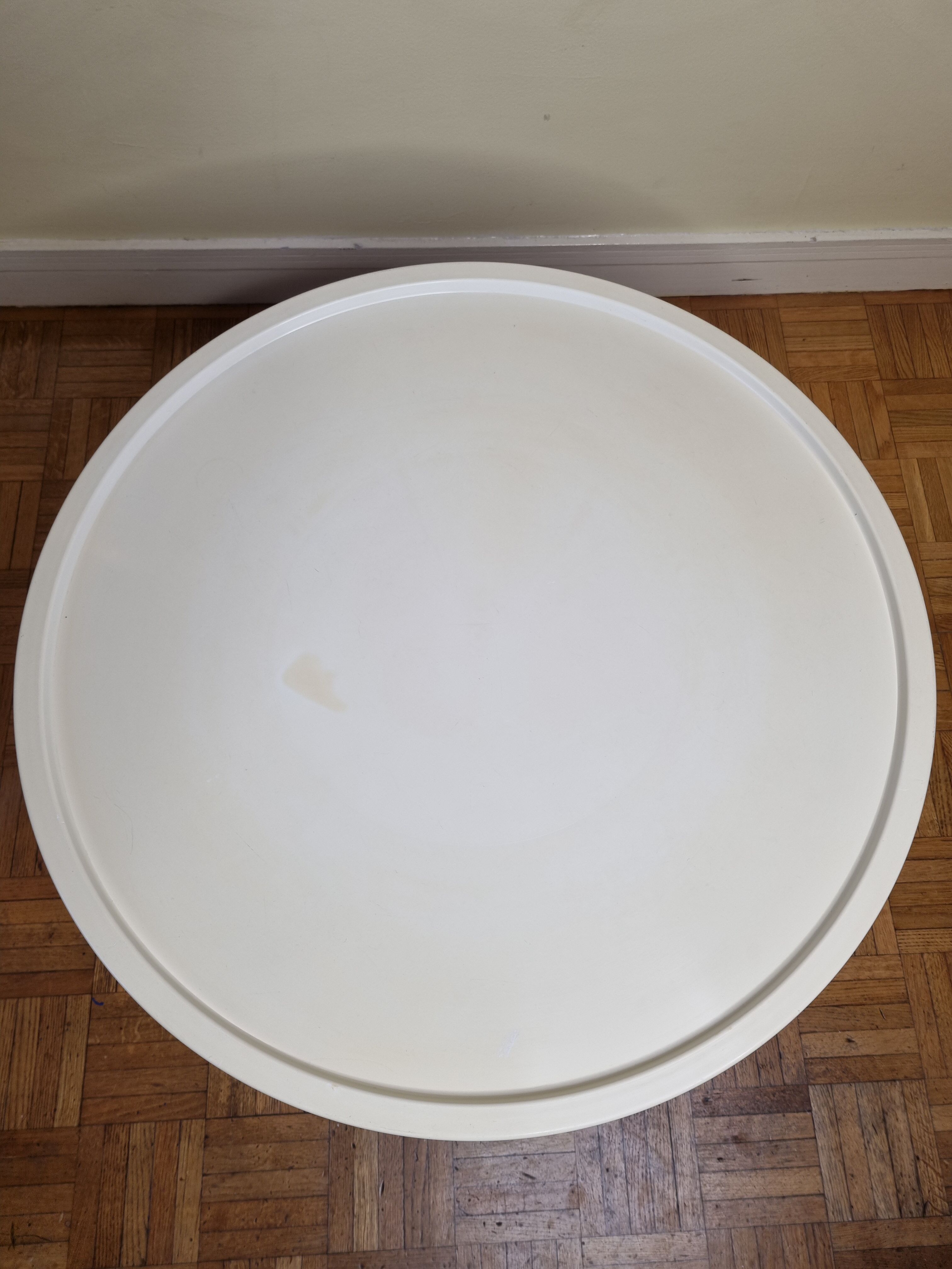 Tulip foot coffee table "Tam Tam" by Henry Massonnet for Stamp, 70s