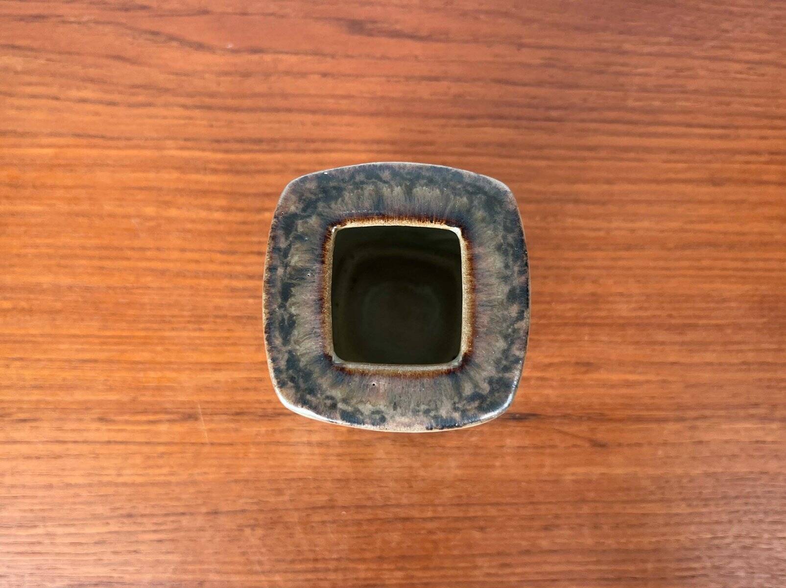 Danish studio pottery vase from the mid-century by Marianne Starck for Michael Andersen, Bornholm, 1960s.