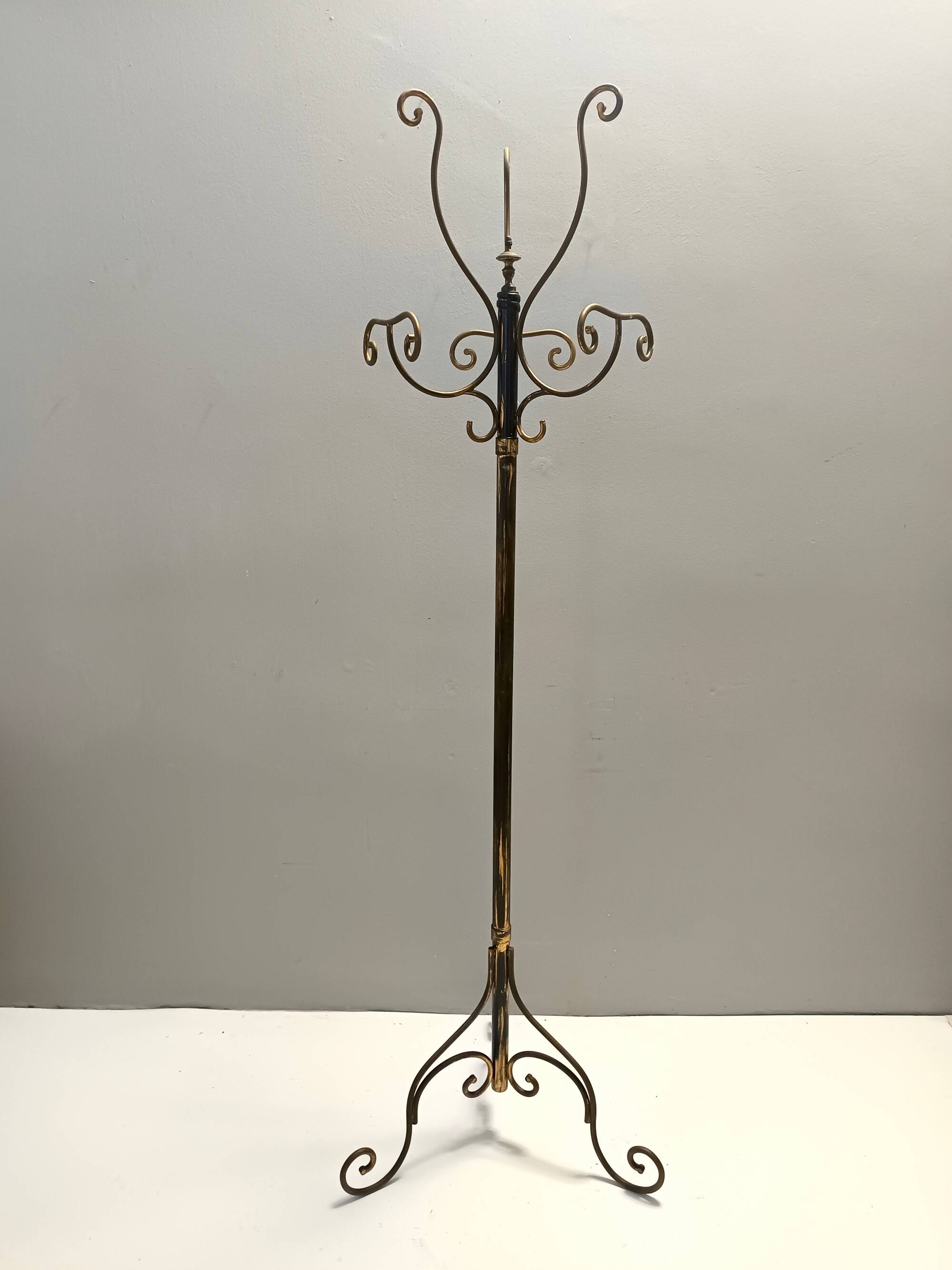 Brass Iron Hat and Coat Rack by Meazza in the Style of Piero Fornasetti, It