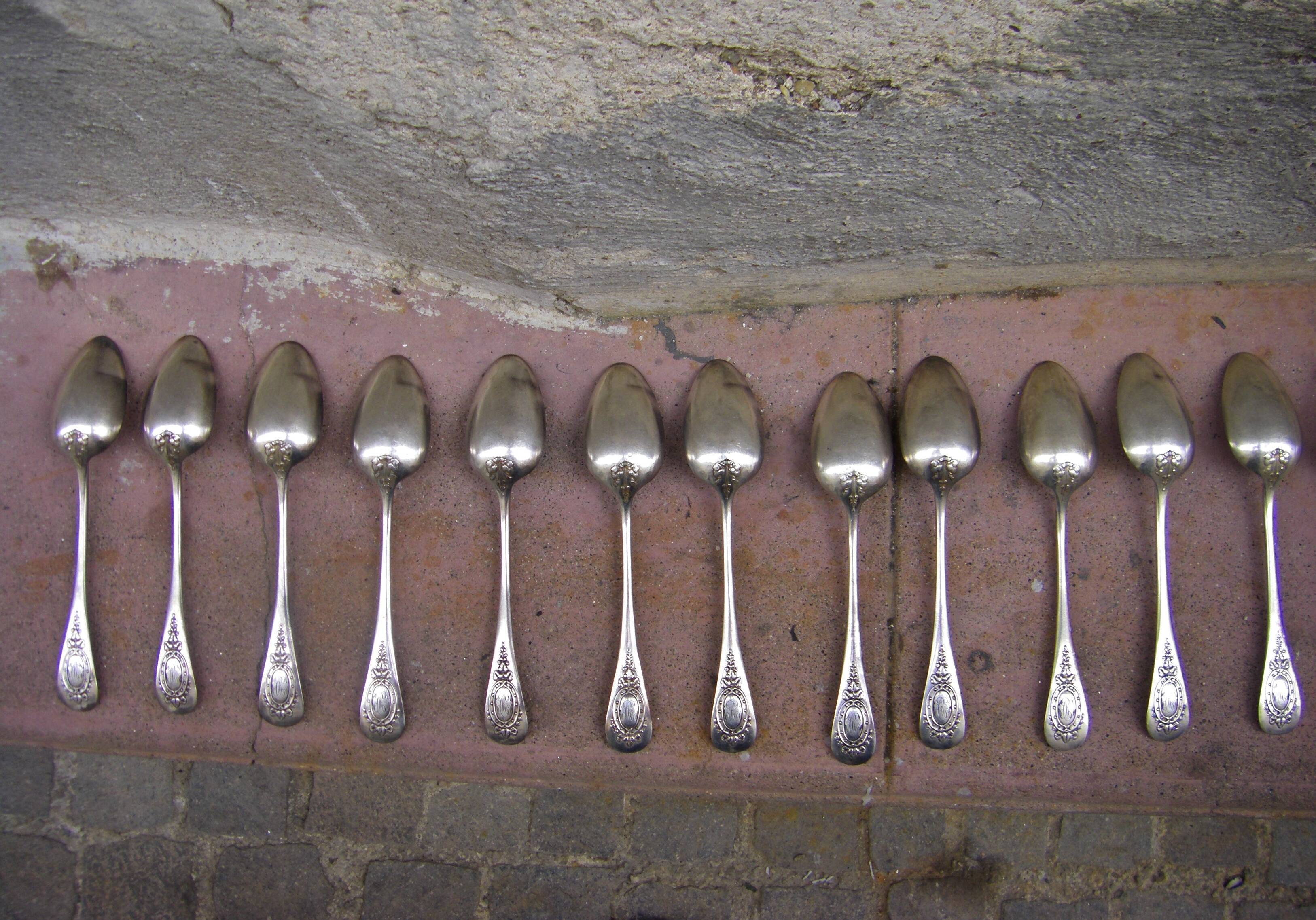 Set de couverts vintage "24 pièces"
