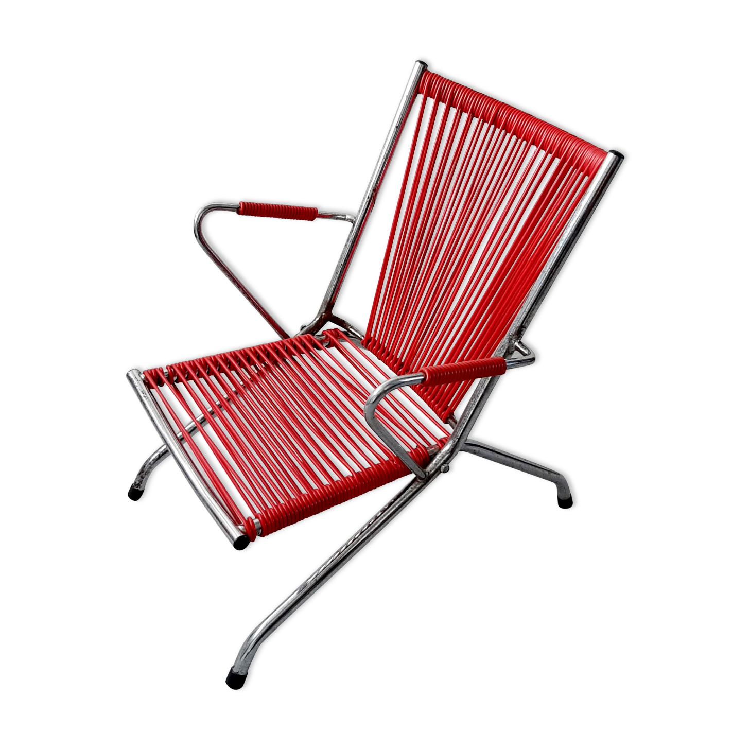 Child red scoubidou chair