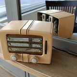 Vintage lamp radio