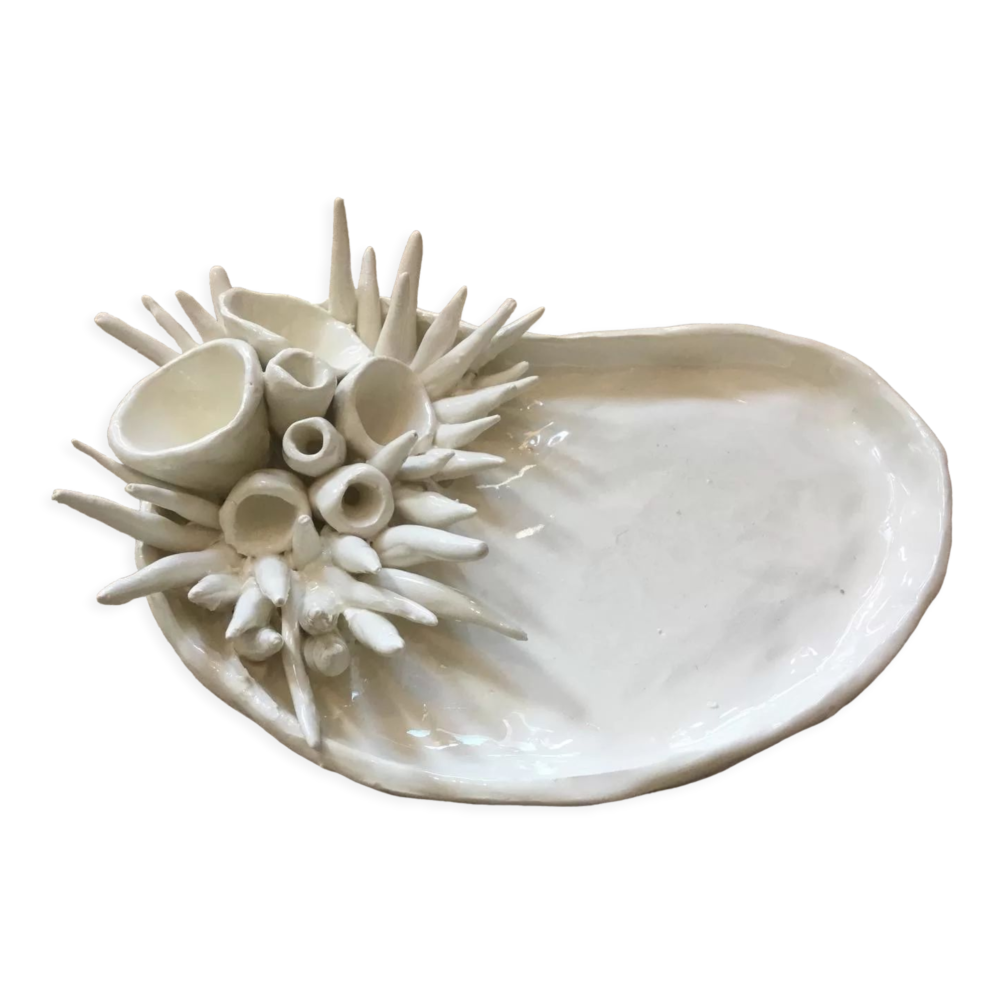 Empty glazed ceramic pockets