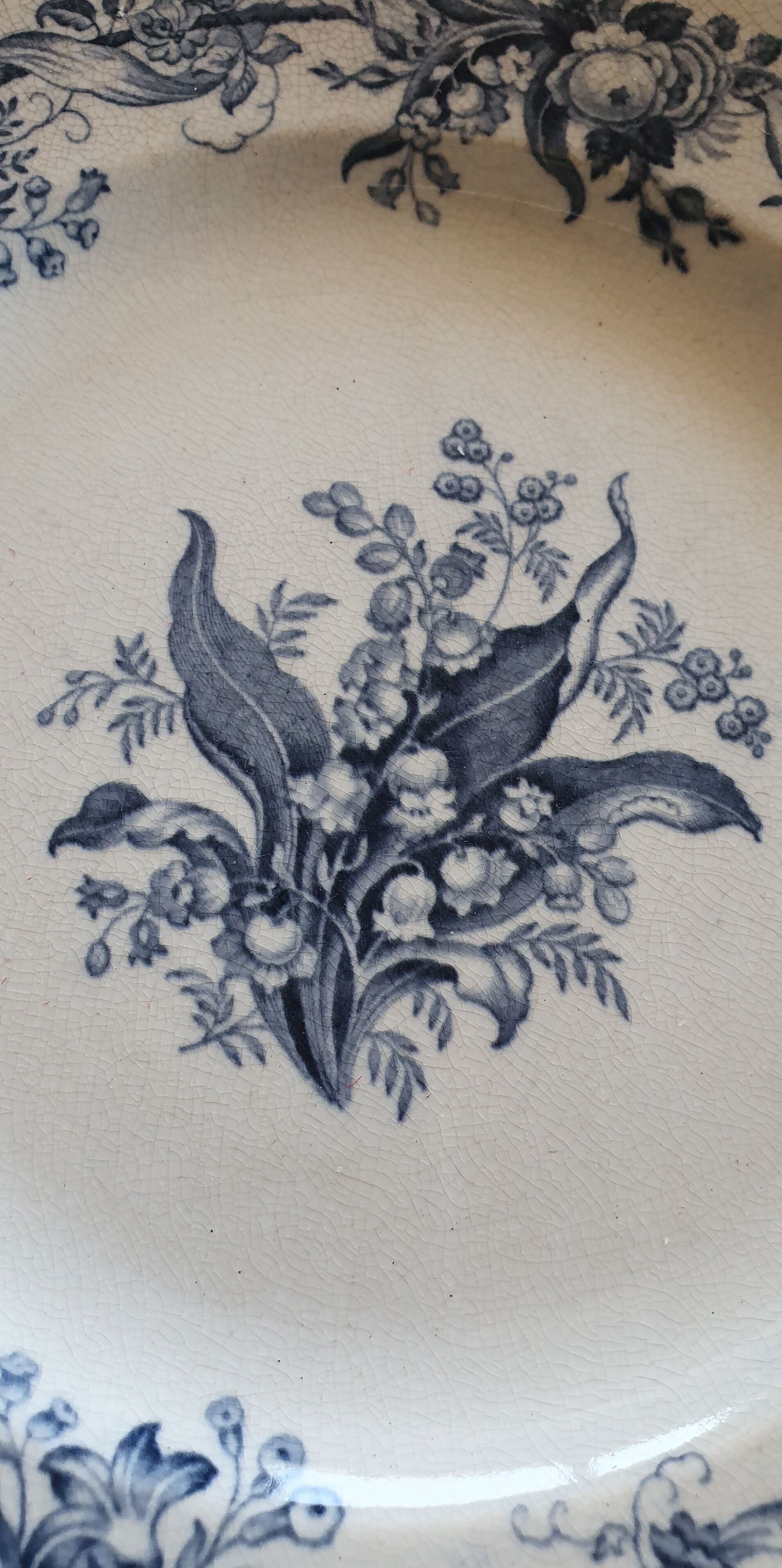 English faience plate