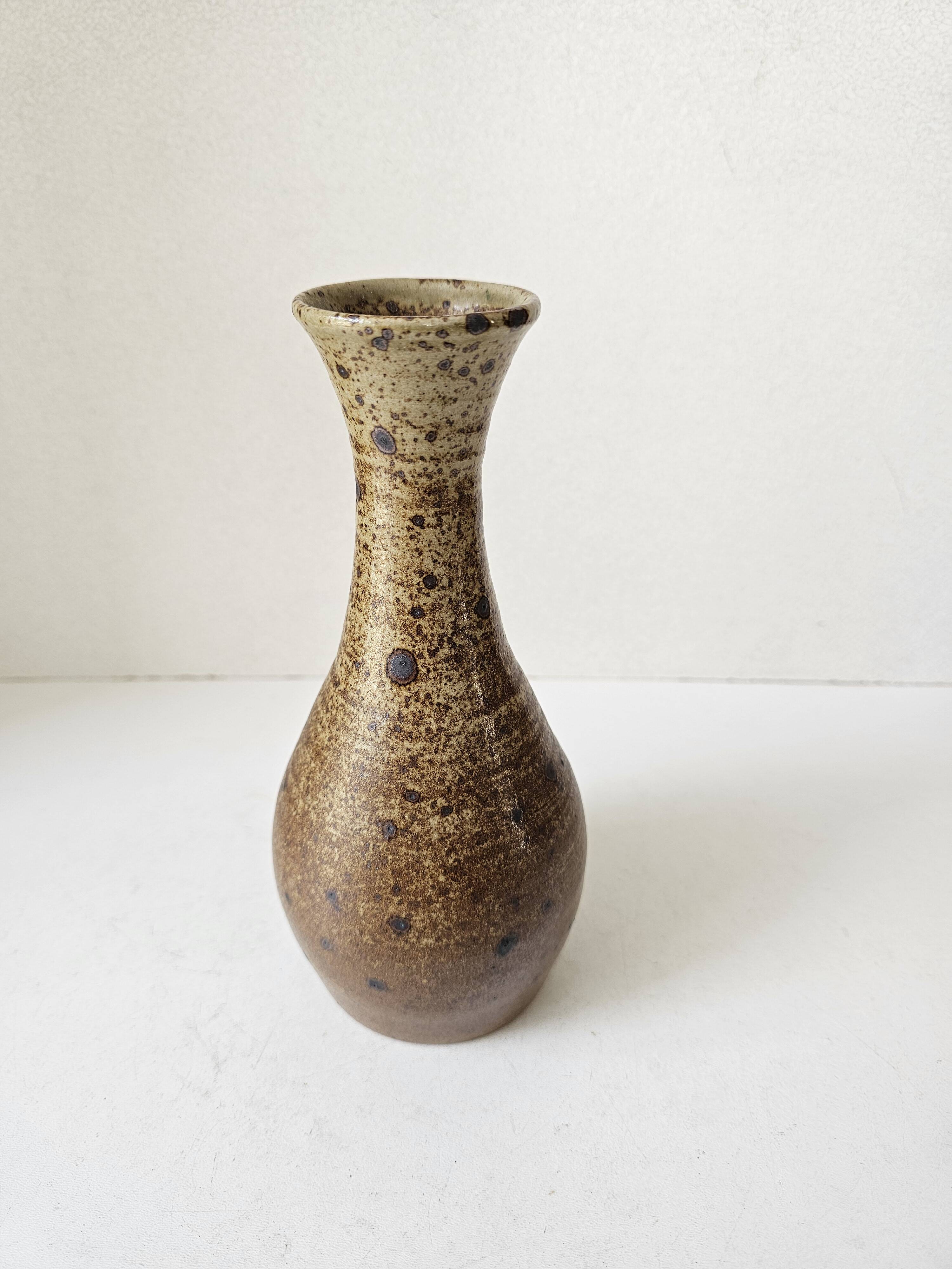 Vase soliflore en céramique grès pyrité Signé Christophe et Nathalie Hurtau
