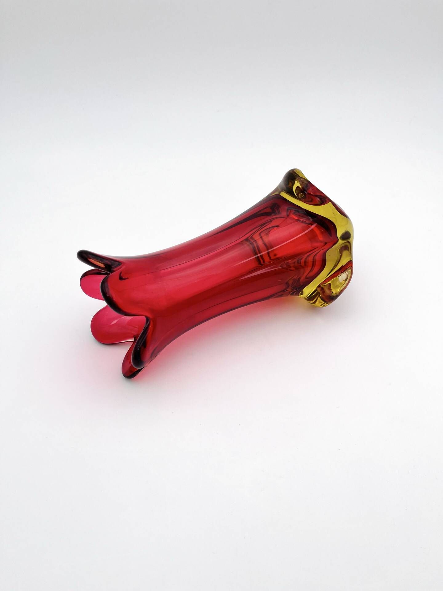 Murano Vase Organic Red Yellow 21cm 1.1kg