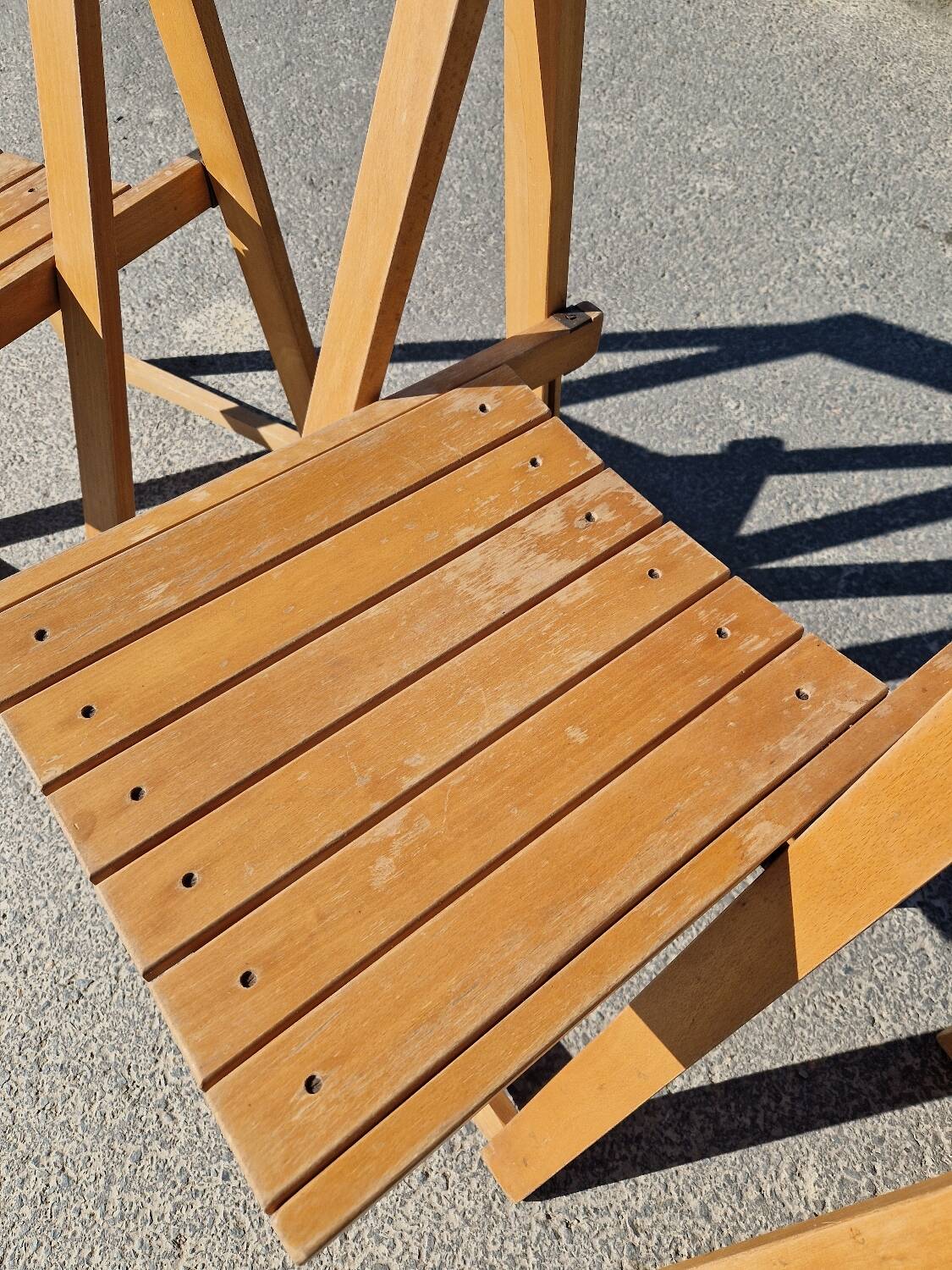 Set of 4 Vintage Folding Chairs