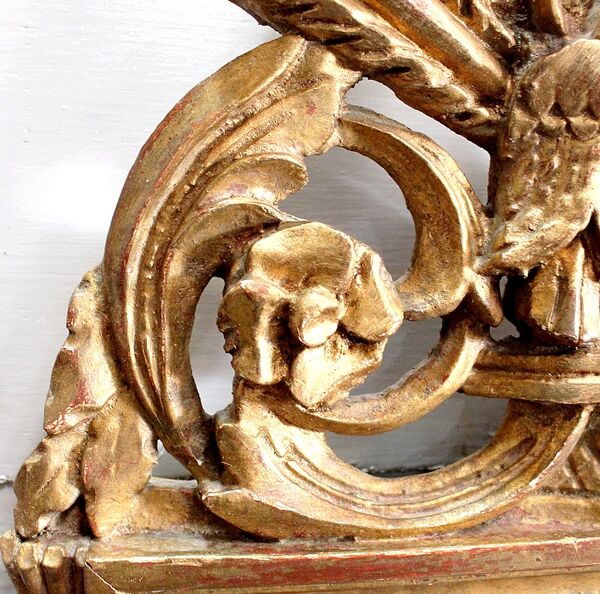 Miroir en bois doré, style Louis XVI – 1ère partie XXe - 60x30cm