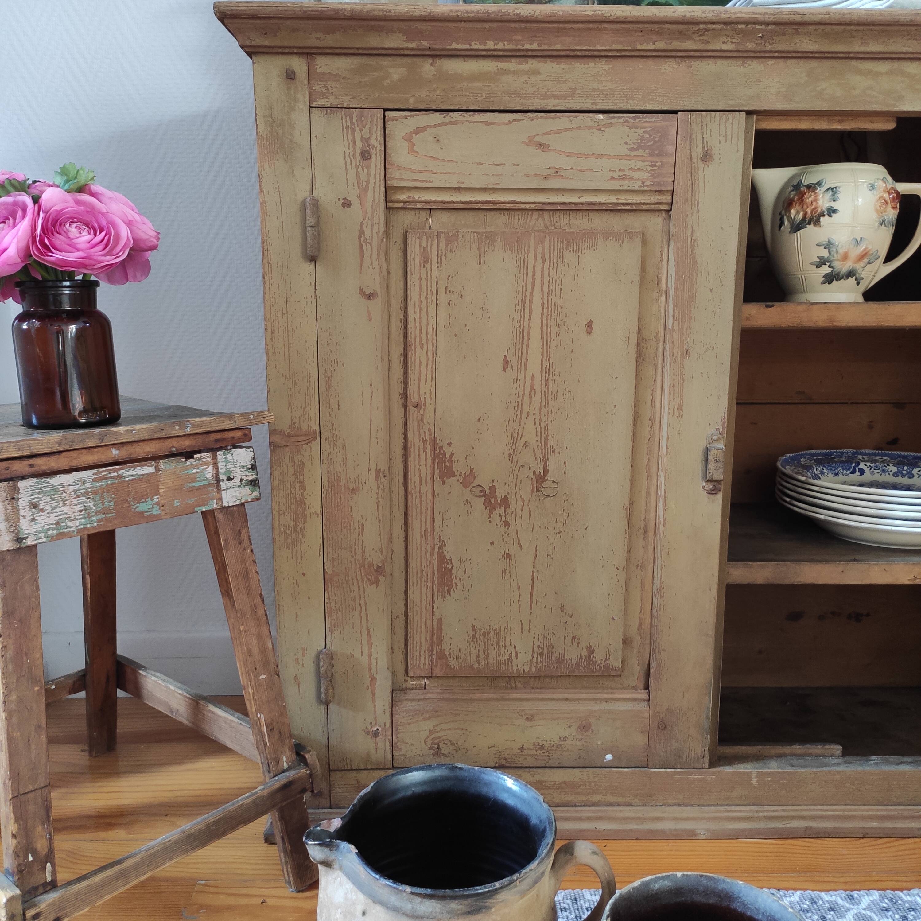 Old Parisian style buffet