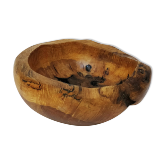 Coupe en bois brutaliste