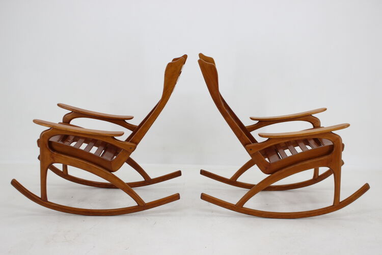 Paire de rocking chairs en hêtre rares des années 1960 par ULUV, Tchécoslovaquie