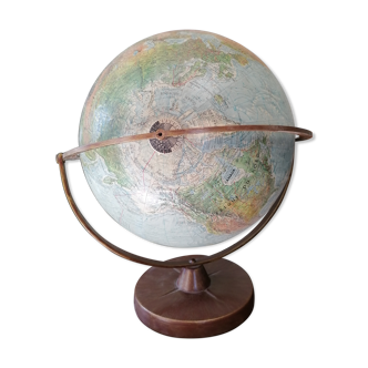World Globe Map 1980