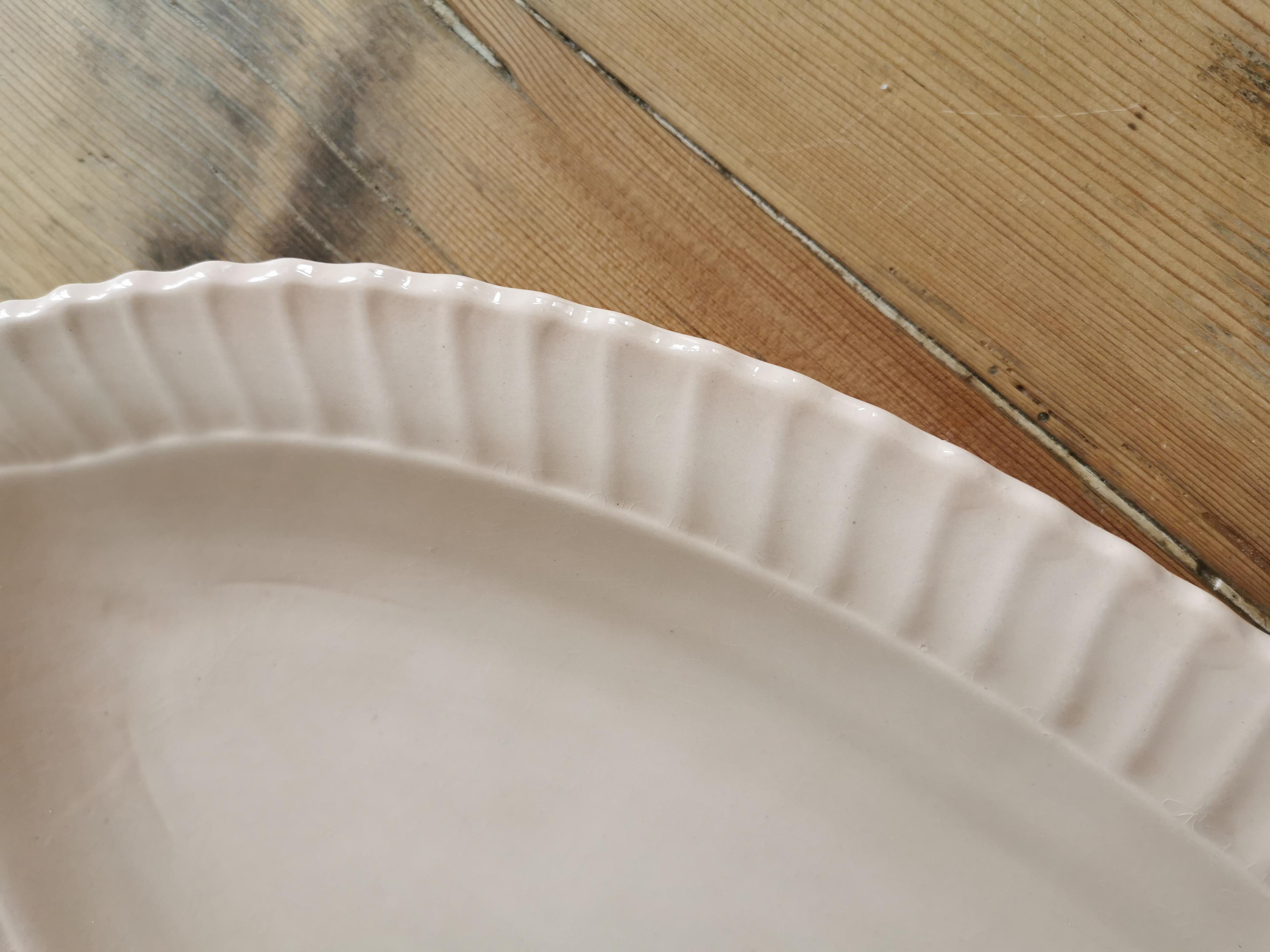 Fish dish Digoin sarreguemines vintage pink