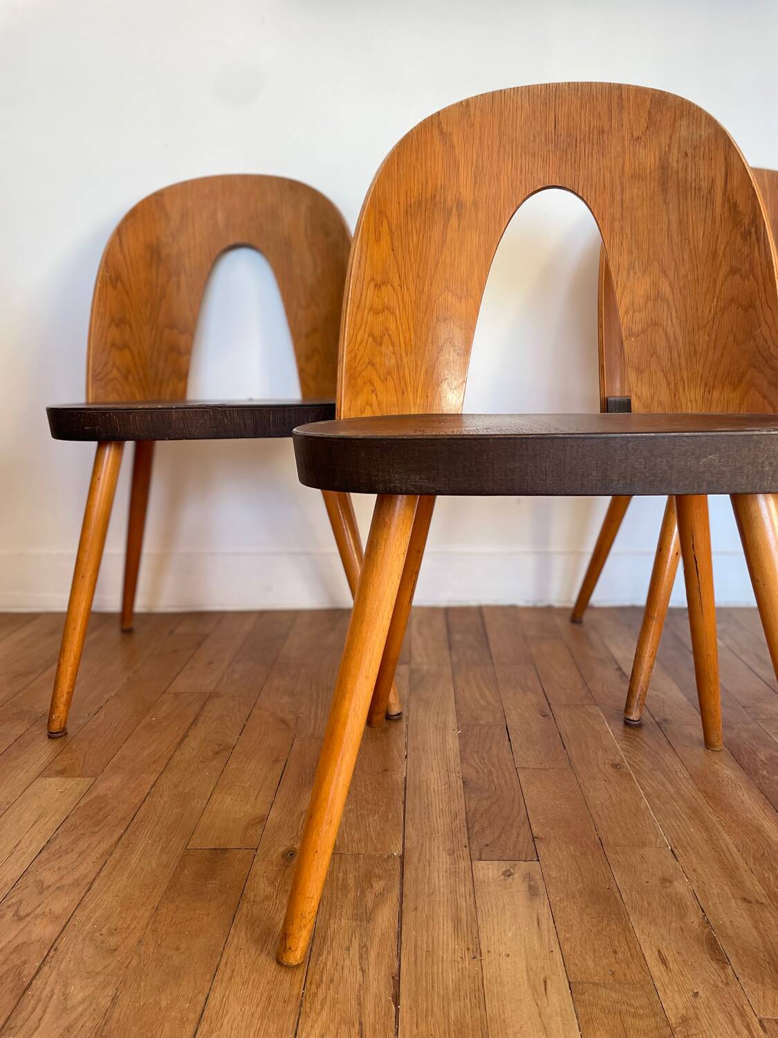 Lot 3 chaises Antonin Suman