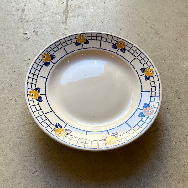 Standing cup "Ribeauvillé" in earthenware, Digoin – Sarreguemines