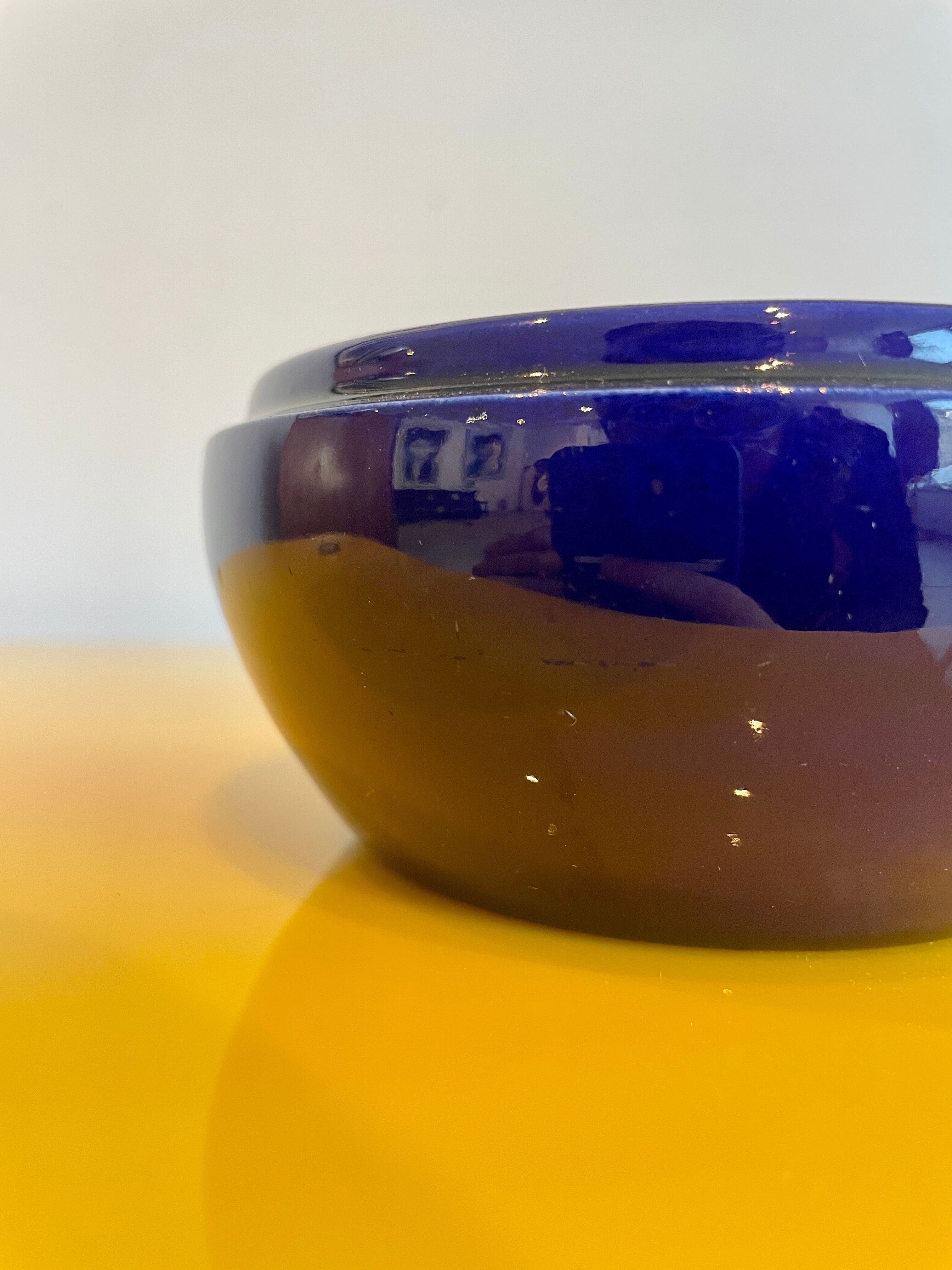 Empty cup pocket in porcelain of Sevres