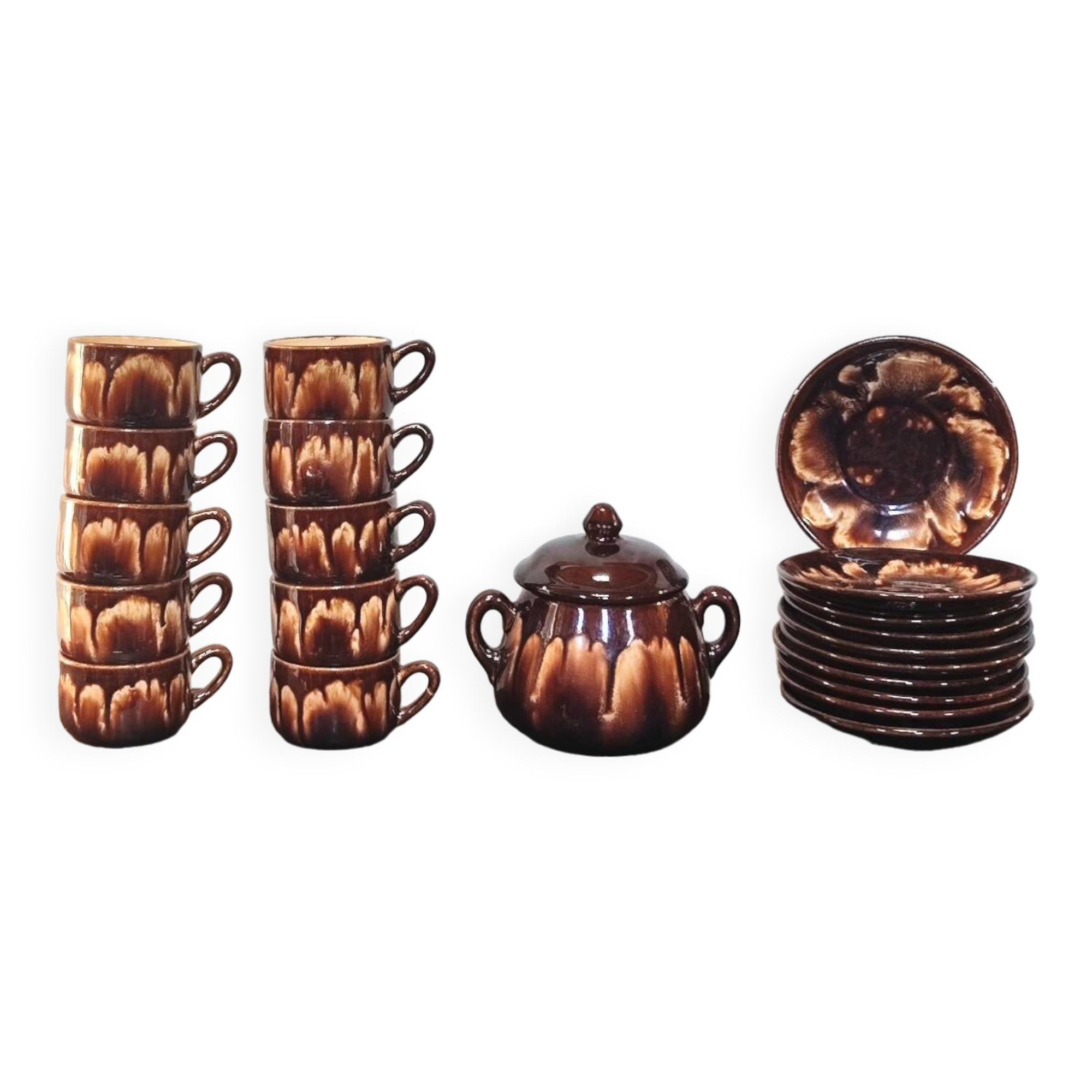 Vintage coffee service in glazed brown ceramic.