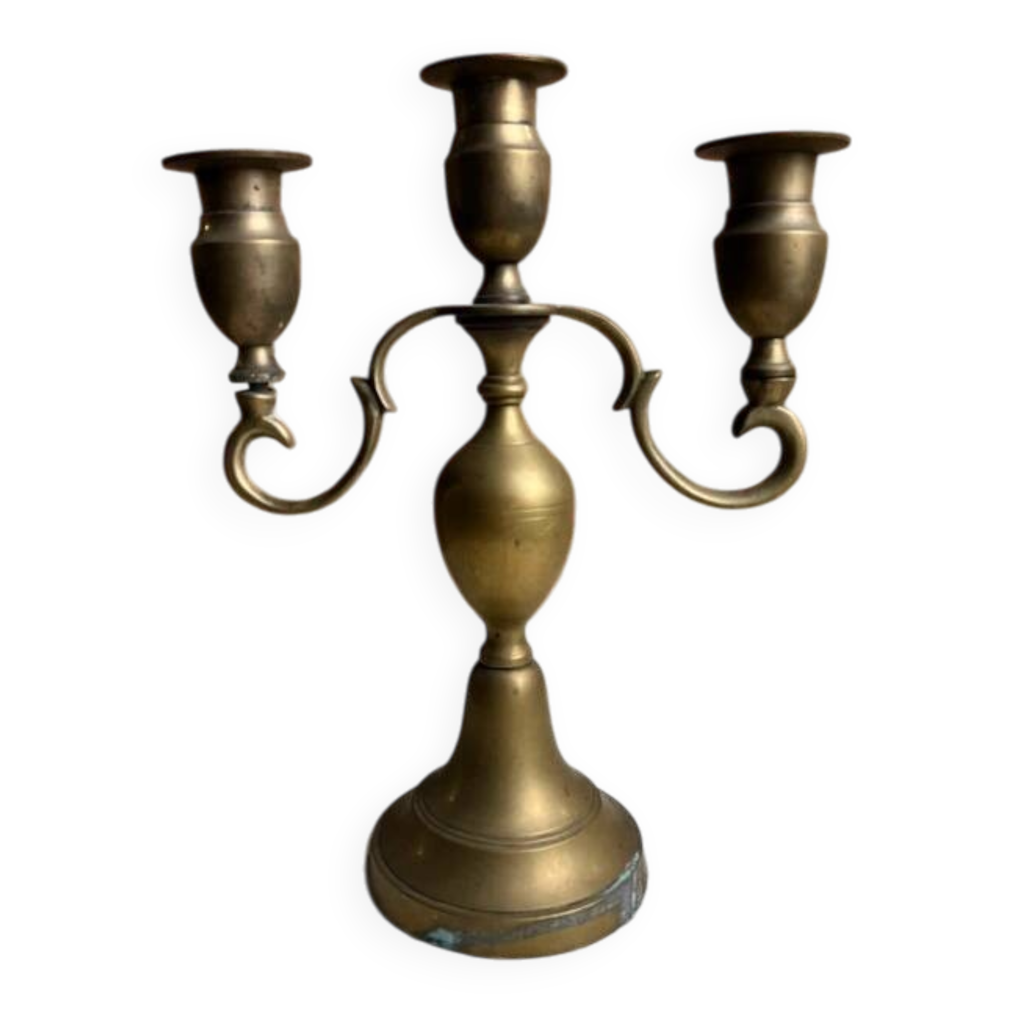 Three-branch chandelier in gilded brass