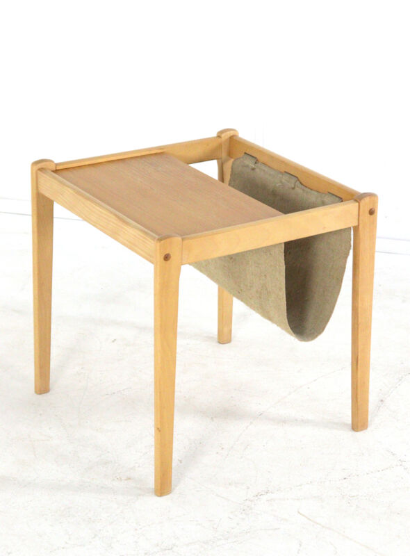 BDRD by Furbo oak magazine rack