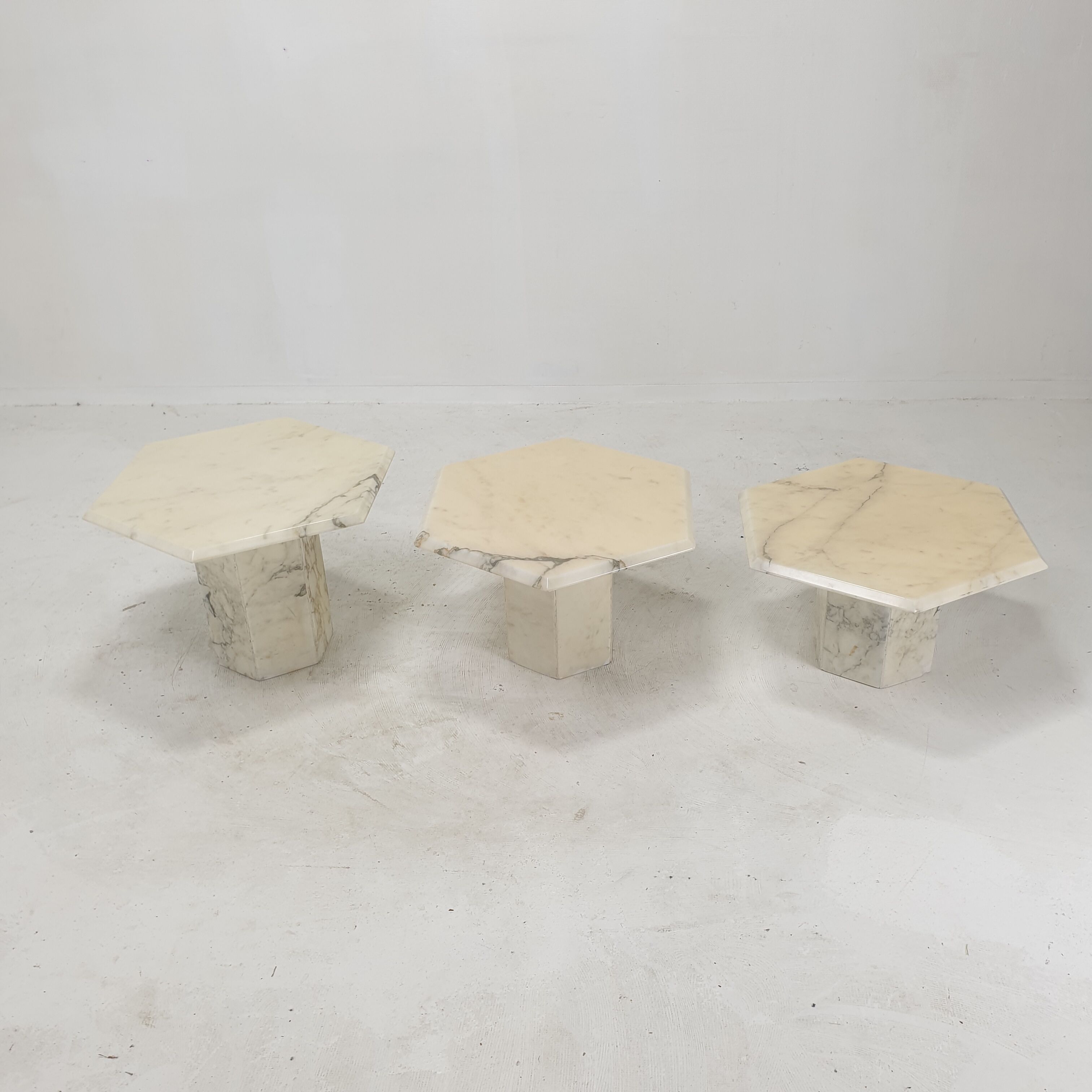 Set of 3 Italian Carrara Marble Side Tables, 1980s