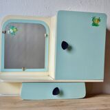 Old medicine cabinet - 1950