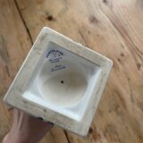 Paris porcelain vase, Lamballe model