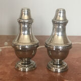 Silver metal salt and pepper shaker