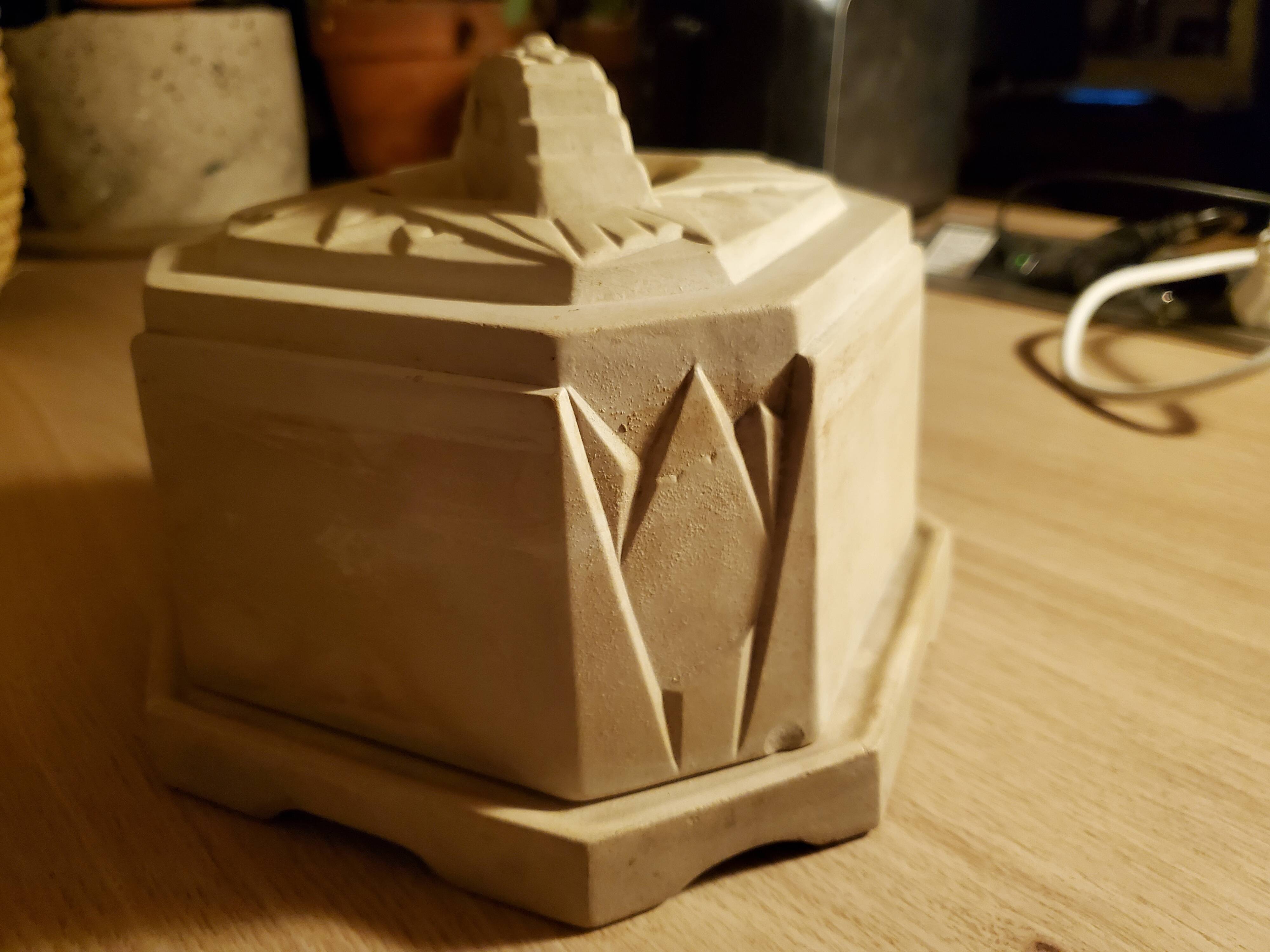 Friga Lux water butter dish