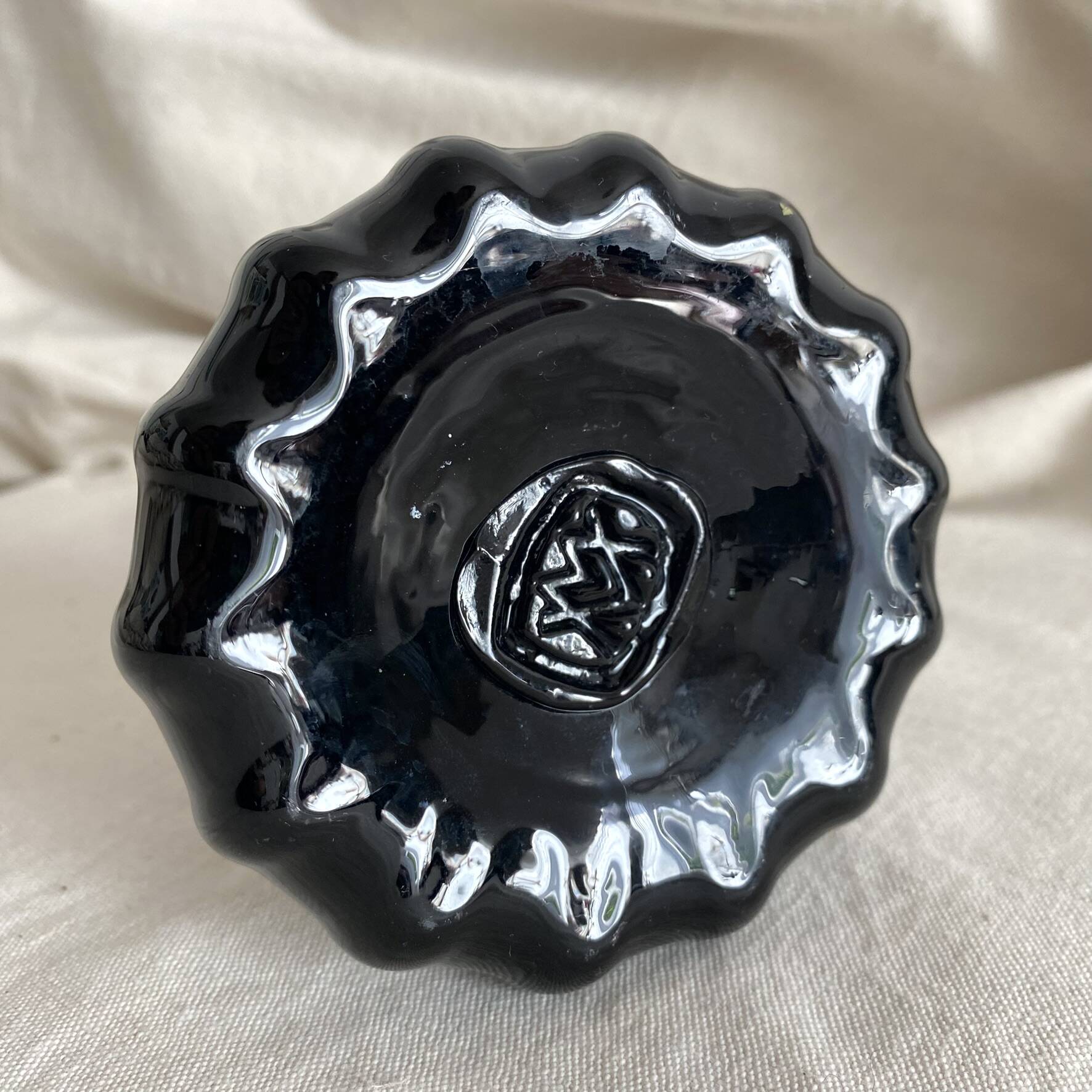 Single-flower vase in blown glass Maure-Vieil glassware