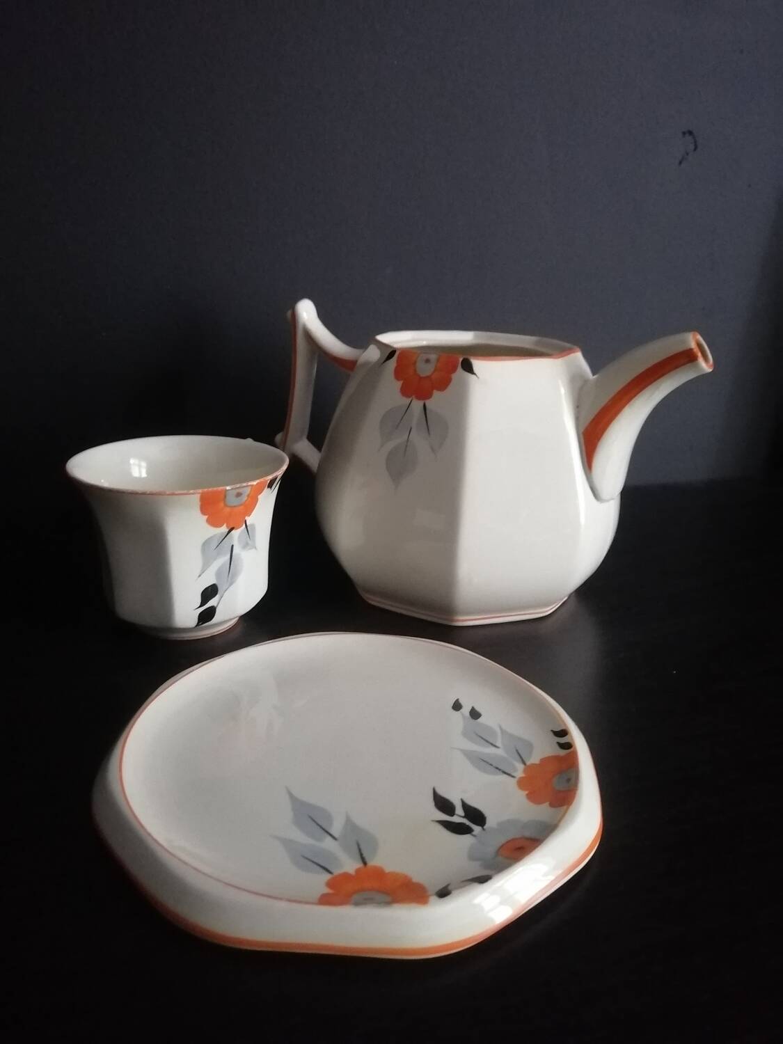 Palissy potery art deco service