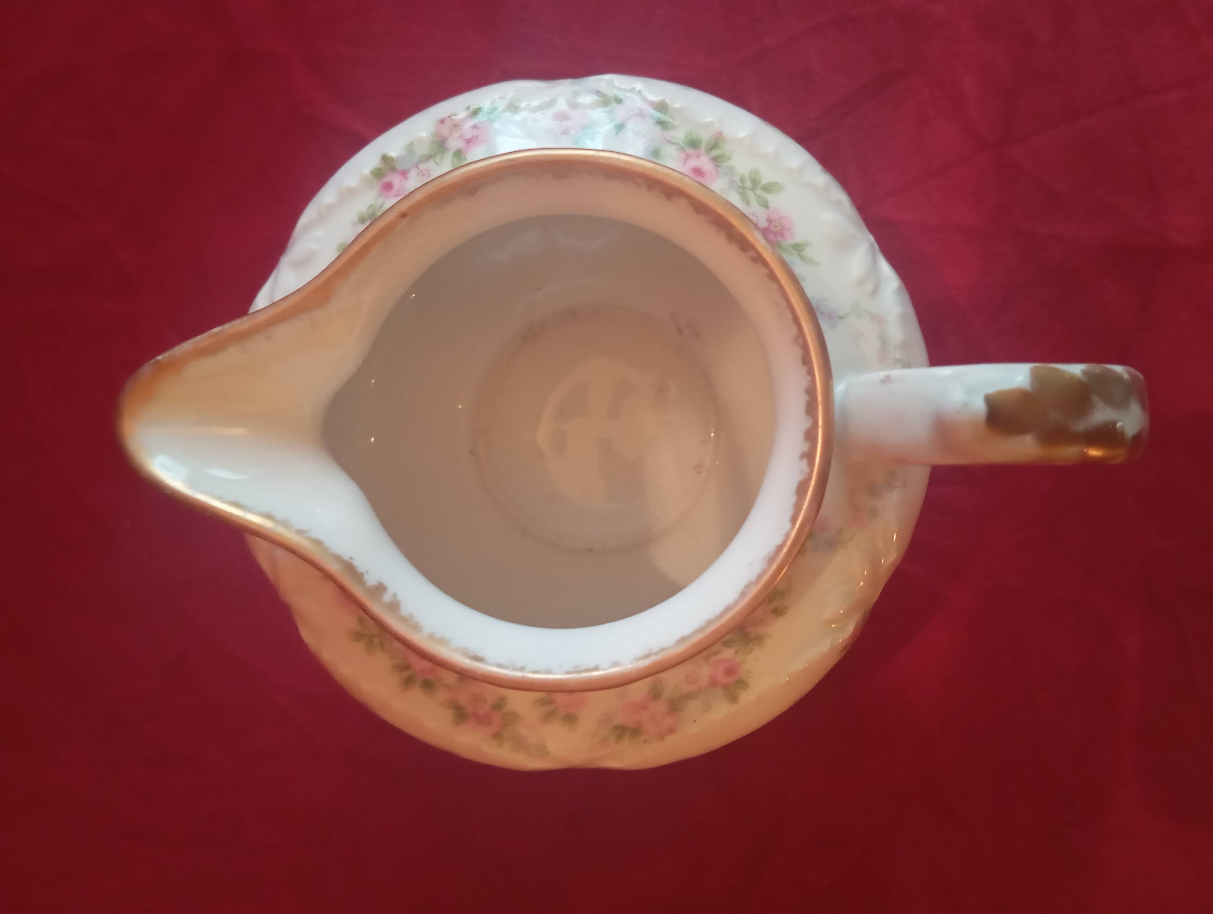 GDA porcelain milk jug (Limoges)